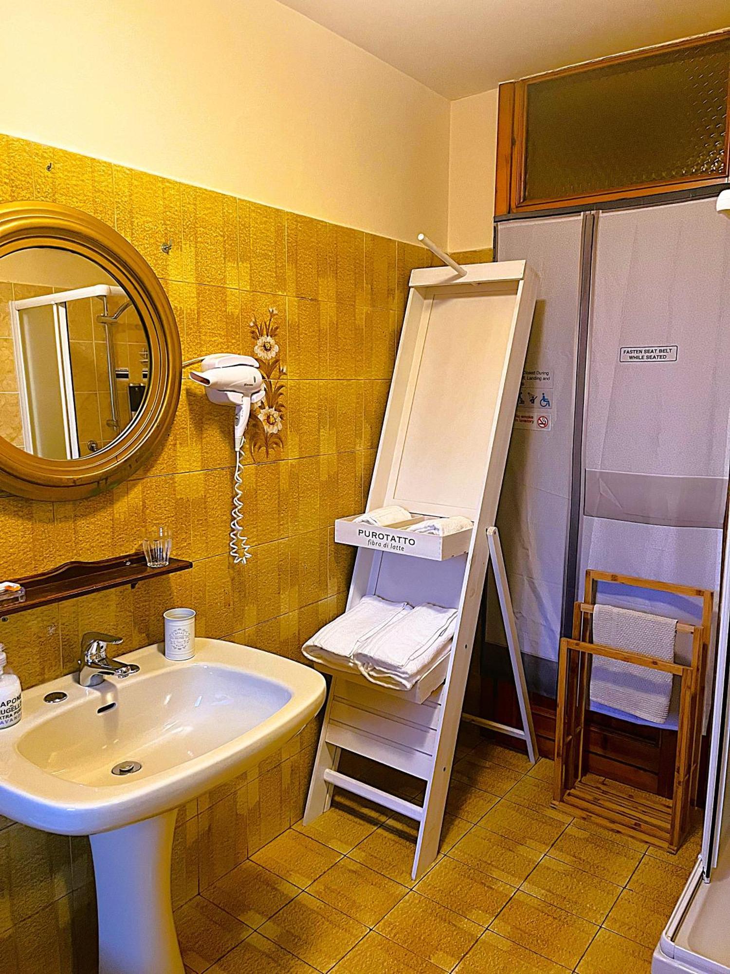 Hotel Flybgy Orio al Serio Exteriér fotografie